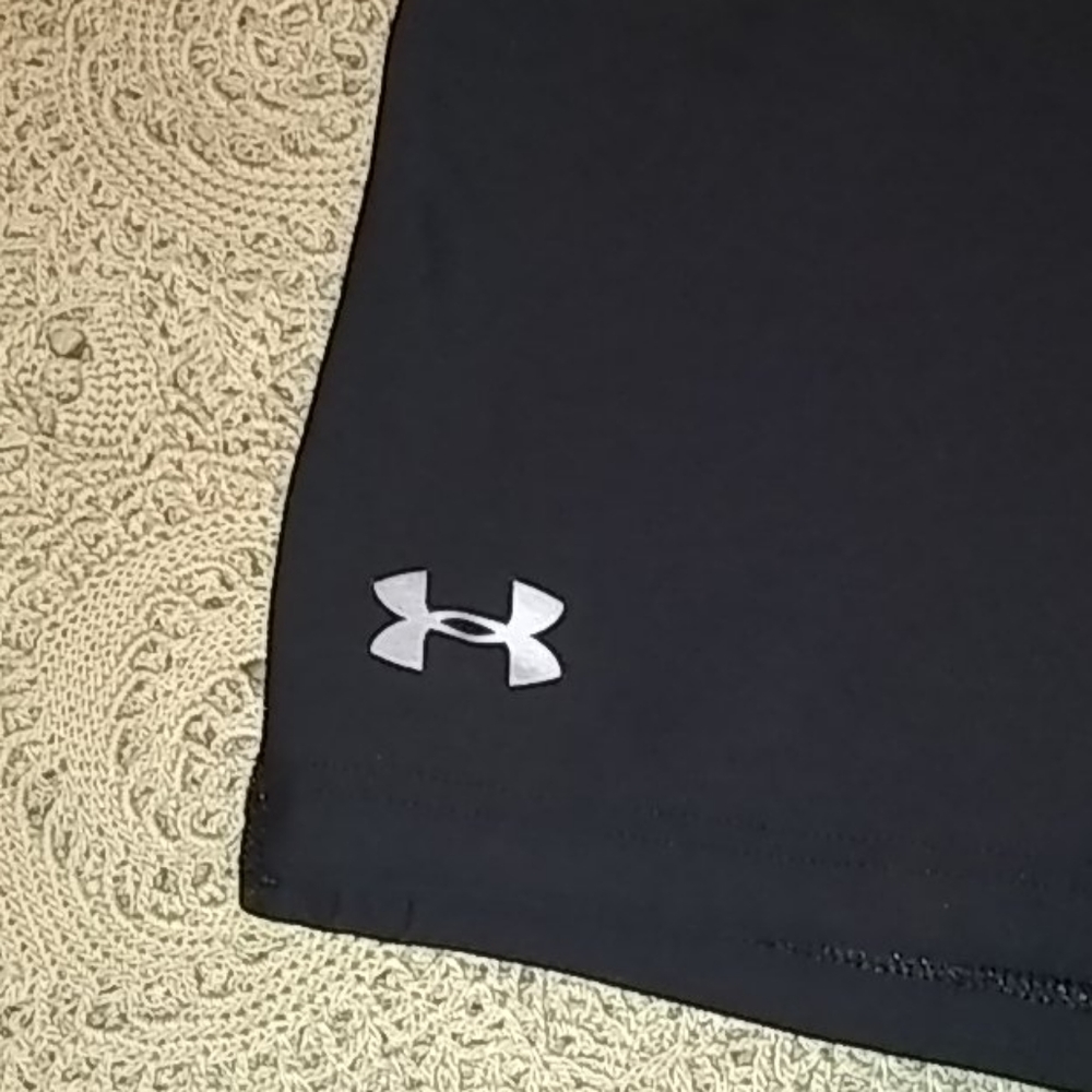 Under Armour Compression 3" Shorts - image 5